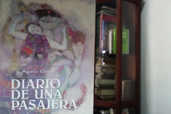 Diario de una pasajera - Ágata Glio  - Megusta leer - Alfaguara - -Isbn 10: 9681902637 Isbn13: 9789681902636