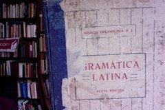 Gramática Latina - Ignacio Errandonea