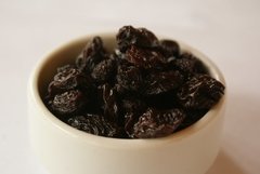 Pasas de uvas negras sin semilla - comprar online