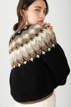 sweater Bayo negro lana merino y llama - PRE ORDER- Entregas durante JUNIO - comprar online
