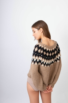 Sweater Bayo camel llama - PRE ORDER - entregas durante JUNIO - comprar online