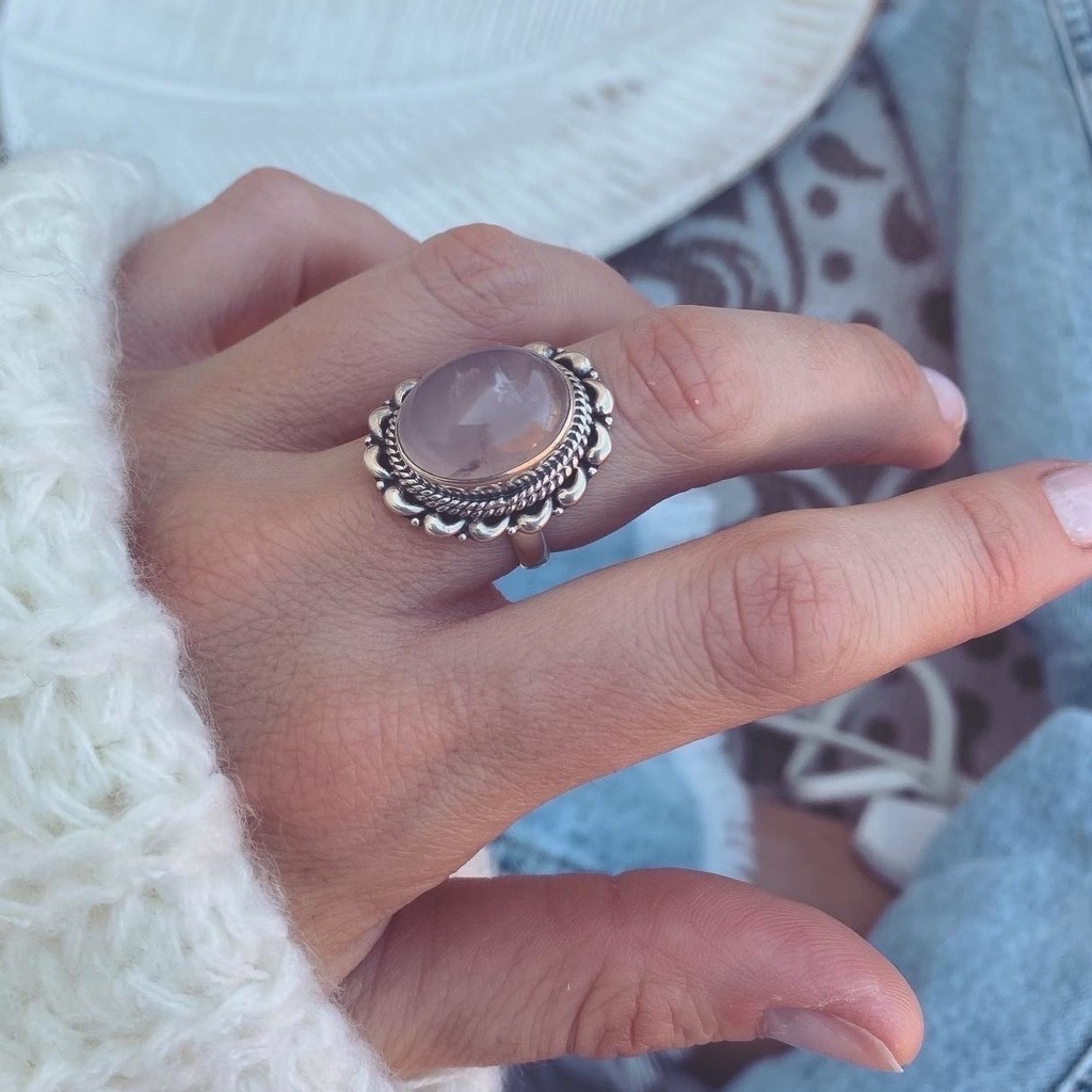Anillos de plata con piedra rosa clearance