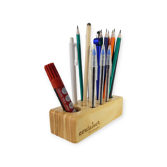 Organizador de mesa para canetas e utensílios. Porta canetas e lápis de madeira. na internet