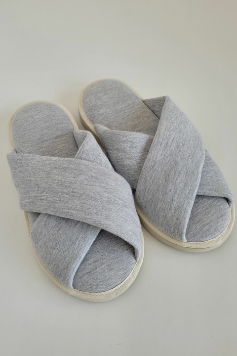 PANTUFLAS LOTO GRIS CLARO