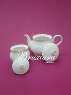 Bule pitão Rosa c/Ouro - Bruxiara Porcelanas