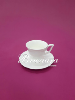 Xícara c/pires Queen - Bruxiara Porcelanas