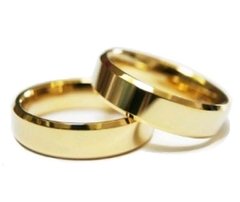 Aliança de casamento Prisma em Ouro 18k