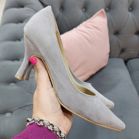 Stilettos gamuzado gris claro taco 6,5 cm