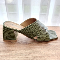 Suecos LOLA croco verde - comprar online