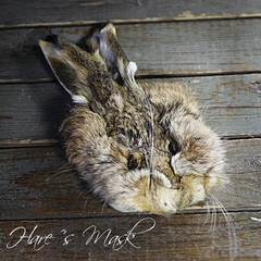 Máscara de liebre (Hare's Mask) - comprar online