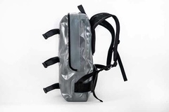 Mochila 20 Litros Con Cierre y Porta Tubo - Bewolk - comprar online