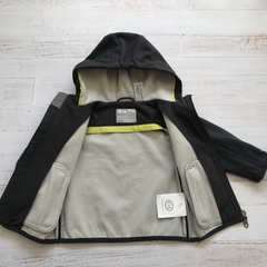 Campera de neoprene. C&A. 6-9 meses - comprar online