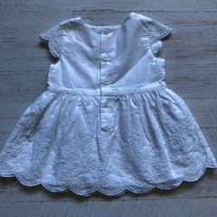 Vestido con detalles de broderie. CARTERS. T 3 meses - Oh mamá!