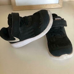 Zapatillas NIKE. T 19,5 EUR - Oh mamá!