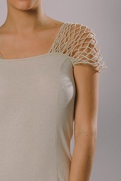 Long dress with shoulders in fishing net lace - buy online