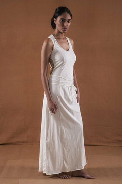 Long dress with renaissance pala on back on internet