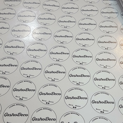 20 Plancha Stickers 28x40 Troquelados Forma Tamaño Q/quieras - comprar online