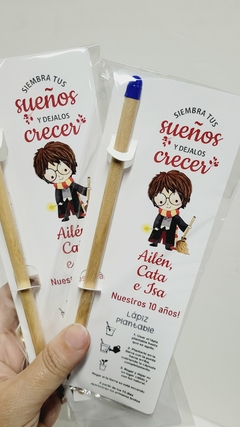 KIT Lápiz plantable con señalador personalizado + maceta biodegradable + tierra + instrucciones + sobre - comprar online