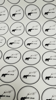 1 Plancha Stickers 28x40 Troquelados Forma Tamaño Q/quieras en internet