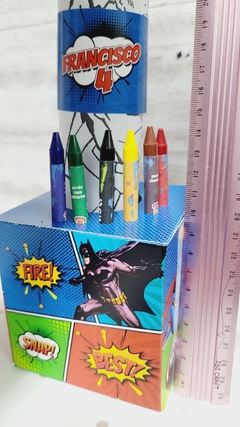 Caja cubo 10x10x10 + 6 crayones + 6 dibujos para pintar en internet