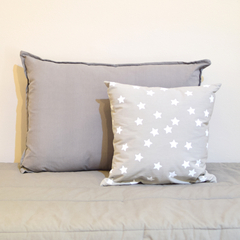 Almohadón 40x40 Blanco Estrellas - CLARA STORE