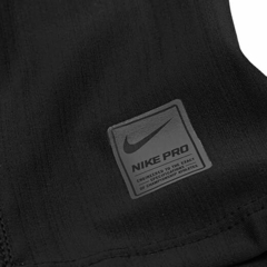 Nike Pro Hyperwarm Hood na internet