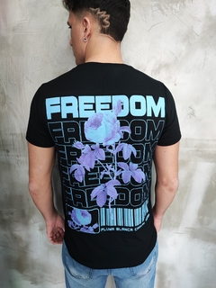 Remera Freedom Negra - comprar online