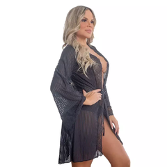 ROBE LISTRADO COM DETALHES EM RENDA PRETO - comprar online