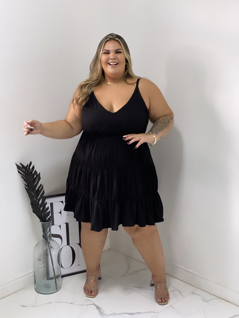 Vestido Plus Size Noturno - Comprar em NINA VAZQUEZ