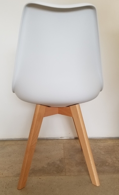 TU-W SILLA TULIP CON ALMOHADÓN COLOR BLANCO - comprar online