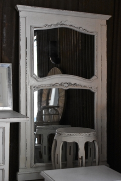 ART 111-34 Espejo con marco de madera tipo ropero