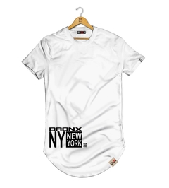 Camiseta LongLine Pintee Bronx New York - Pintee T-shirt - As Camisetas Mais Incríveis da Internet
