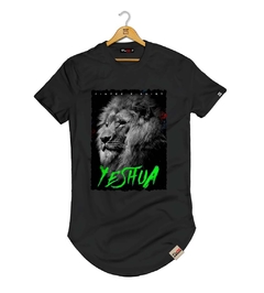 Camiseta Longline Leão Yeshua - Pintee T-shirt - As Camisetas Mais Incríveis da Internet