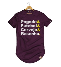 Camiseta Longline Pintee Frase Pagode & Futebol & Cerveja & Resenha