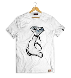 Camiseta Mãos Mickey Diamante - Pintee T-shirt - As Camisetas Mais Incríveis da Internet