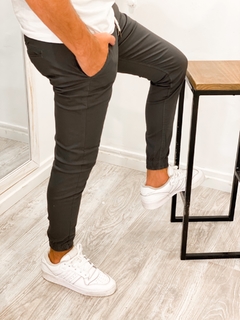 Jogger Gabardina Grey - comprar online