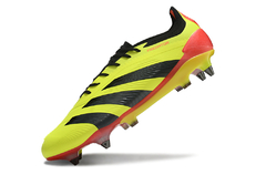 Chuteira Trava Mista Adidas Predator Elite SG - comprar online