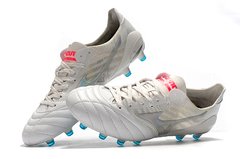 Chuteira Mizuno Morelia Neo 2 Made in Japan MD Profissional Couro de Canguru