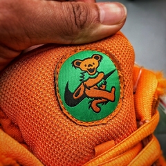 TÊNIS NIKE SB DUNK LOW x GRATEFUL DEAD "ORANGE BEAR" - loja online