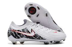 Chuteira Campo Nike Phantom Luna Elite NU