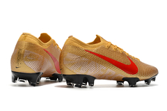 CHUTEIRA NIKE MERCURIAL VAPOR 13 ELITE CAMPO ORIGINAL - Sport Shoe