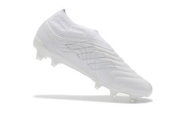 Chuteira Adidas Copa 19.0 White Campo Profissional Couro bolsa+meião de brinde - comprar online