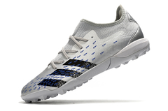 Imagem do Chuteira Society Adidas Predator Freak.3 Low TF Showpiece Pack