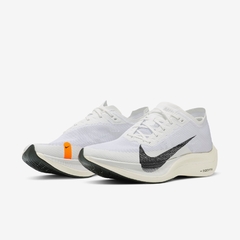 Tênis Nike ZoomX VaporFly Next - comprar online