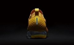 Nike Air VaporMax FK MOC 2 Amarelo na internet