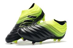 Chuteira Adidas Copa 19.0 Black Green Campo Original Couro (Bolsa + Par de Meião de Brinde)