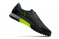 Chuteira Society Nike React Phantom GT2 Pro TF