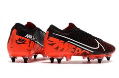 Chuteira Nike Mercurial Vapor 13 Elite SG-PRO Preto/Laranja Original - Sport Shoe