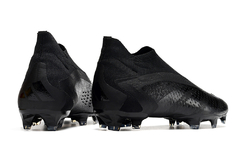 CHUTEIRA CAMPO ADIDAS PREDATOR ACCURACY+ FG ALL-BLACK - Sport Shoe