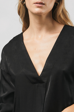 BLUSA TABLA - NEGRA - comprar online